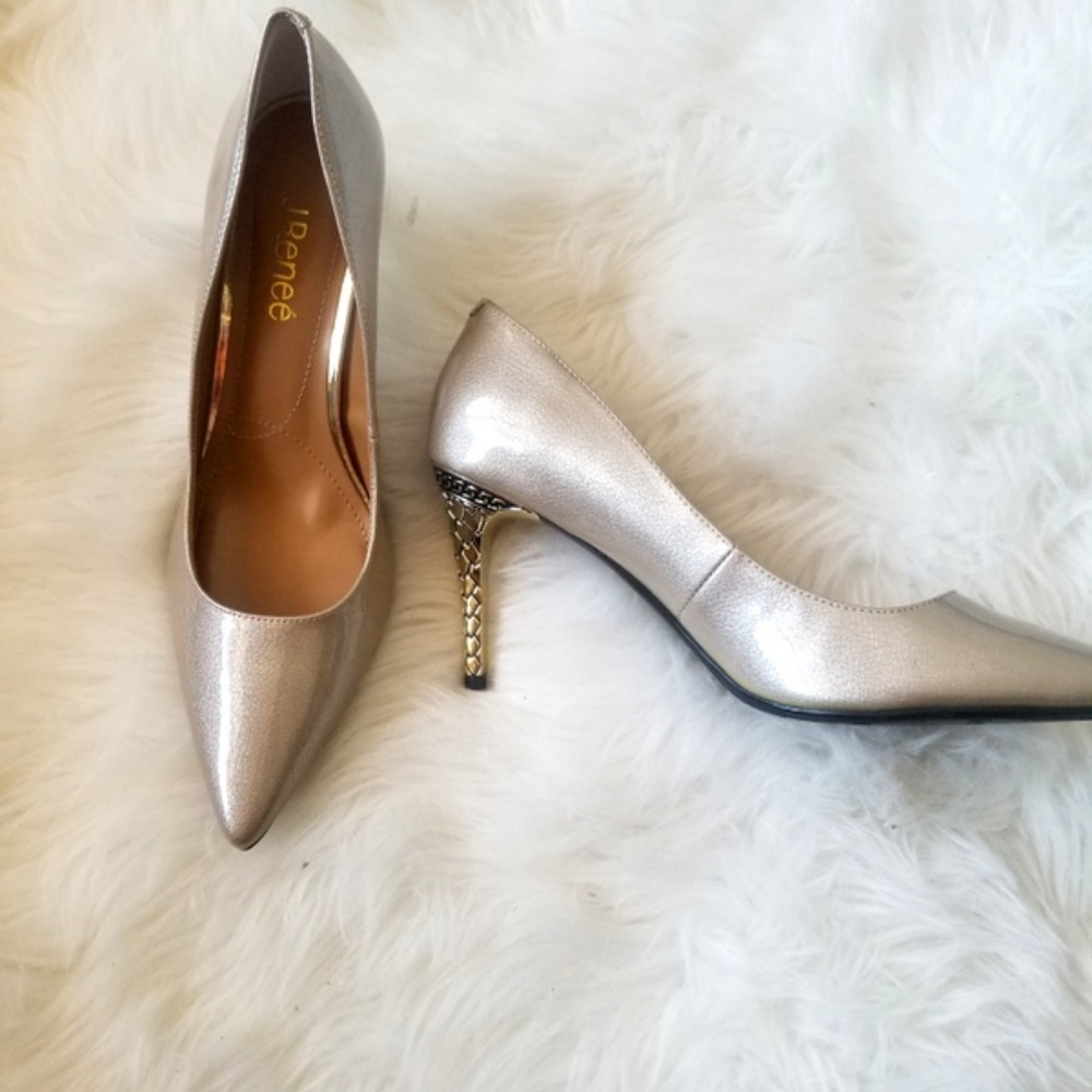 Silver Pointed Toe  Heel !EVERYTHING GOES!